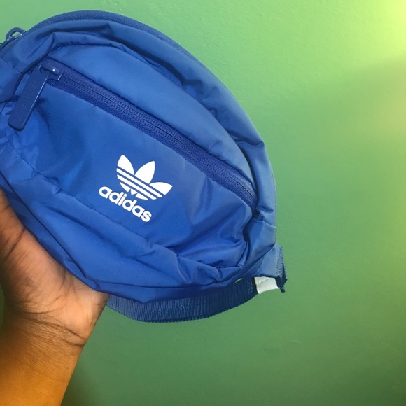 Adidas Fanny Pack blue - Picture 1 of 1
